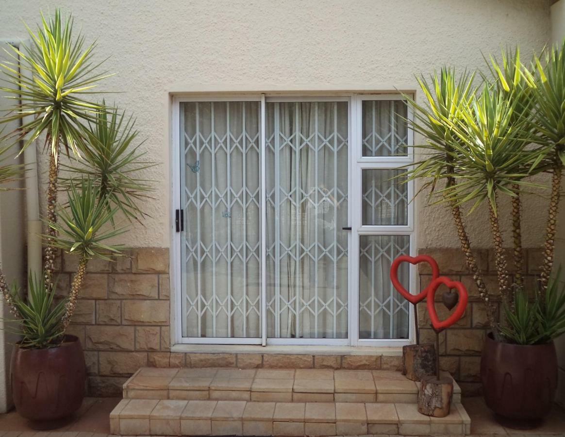 Anri Guesthouse Bloemfontein Luaran gambar